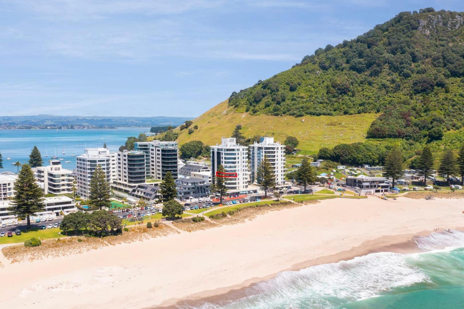 Oceanside Bliss - Absolute Beachfront - Uninterrupted Ocean Views With Pool Mount Maunganui Εξωτερικό φωτογραφία